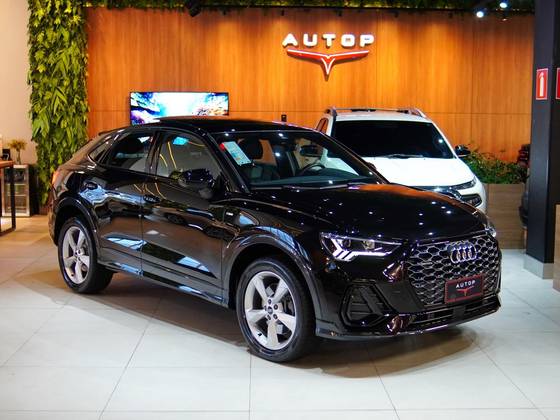 AUDI Q3 2.0 40 TFSI GASOLINA SPORTBACK PERFORMANCE BLACK QUATTRO TIPTRONIC